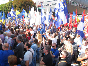 Miting opozicije u Nišu: Srbija mora da postane normalna država!
